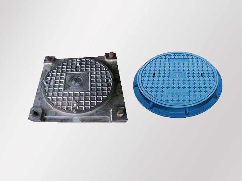 Manhole cover mould